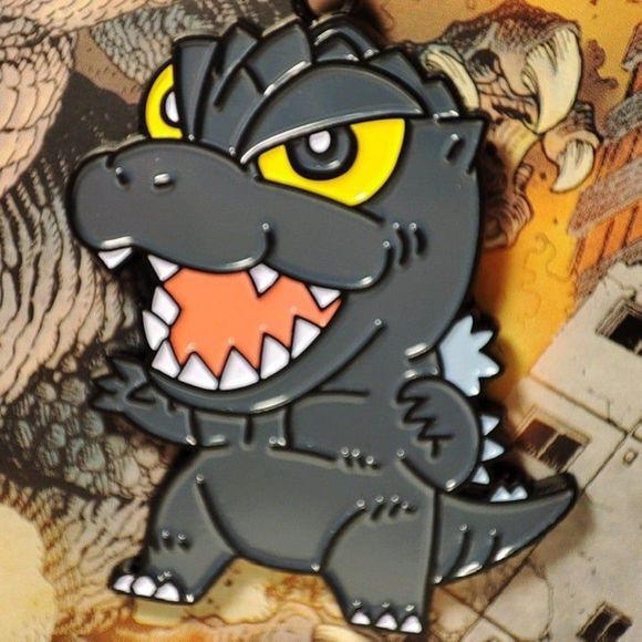 Godzilla King Of The Monsters Keychain Limited Edition Official Metal Ke… - Picture 2 of 3